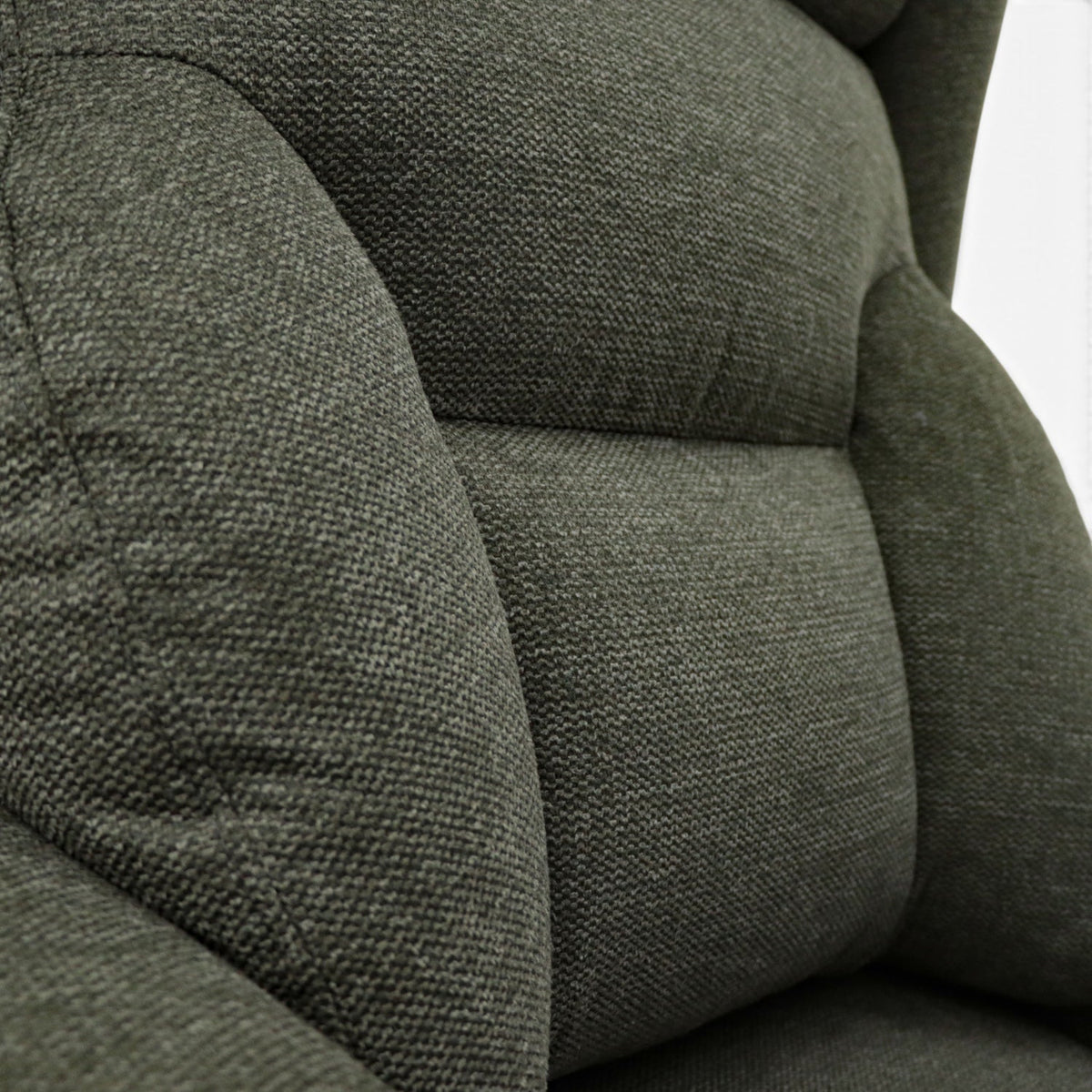 Eminence 4 Motor Riser Recliner Chair
